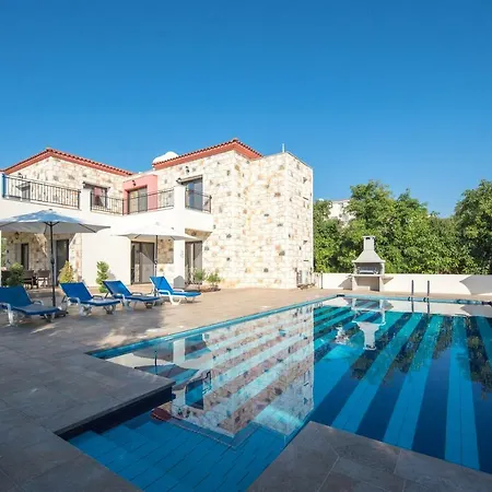 Serenity With Private Pool - 200m To Sea Or Villa Argaka