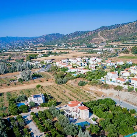Serenity With Private Pool - 200m To Sea Or Villa Argaka