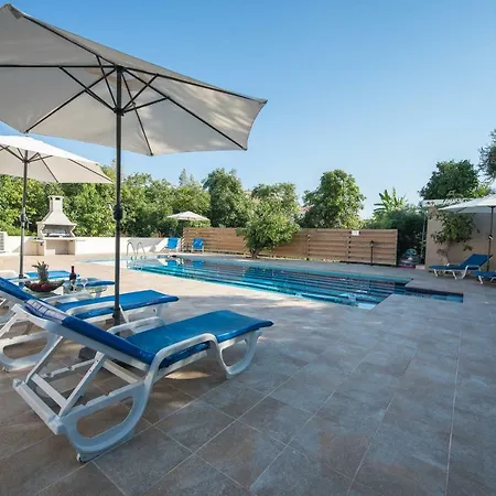Serenity With Private Pool - 200m To Sea Or * Argaka