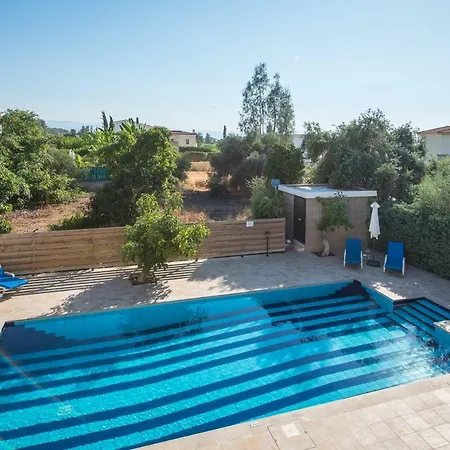 Villa Serenity With Private Pool - 200m To Sea Or